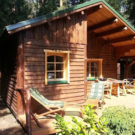 Holzhaus Waldwichtel Am Wald Und See Neuruppin Exteriér fotografie