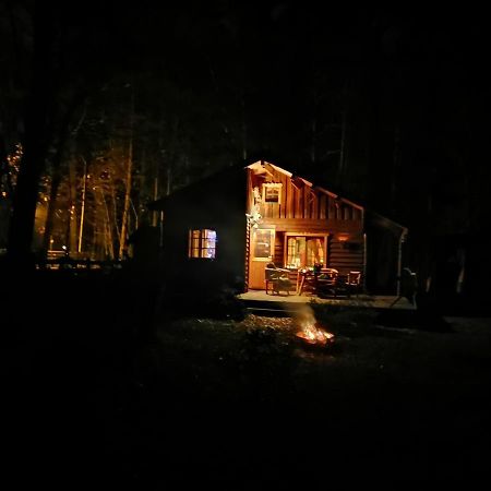 Holzhaus Waldwichtel Am Wald Und See Neuruppin Exteriér fotografie