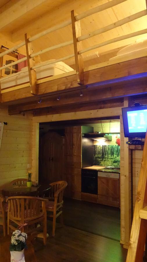Holzhaus Waldwichtel Am Wald Und See Neuruppin Exteriér fotografie